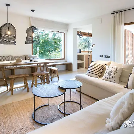 Falco Is A Beautiful Single Storey With Private Pool Canyelles (Catalonia)