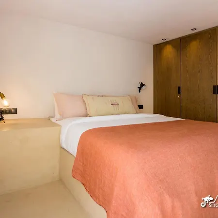 Falco Is A Beautiful Single Storey With Private Pool Villa Canyelles (Catalonia)