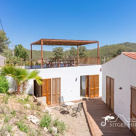 Falco Is A Beautiful Single Storey With Private Pool * Canyelles (Catalonia)
