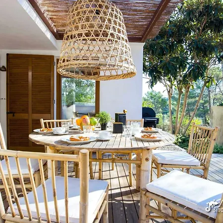Villa Falco Is A Beautiful Single Storey With Private Pool Canyelles (Catalonia)