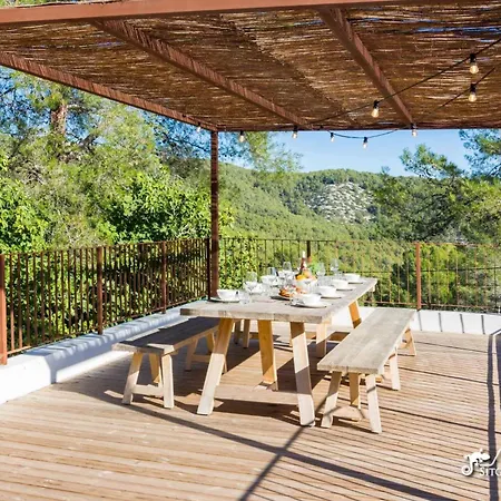 Falco Is A Beautiful Single Storey With Private Pool *